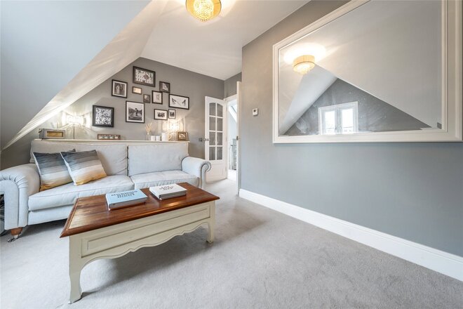 Canfield Place, London, NW6