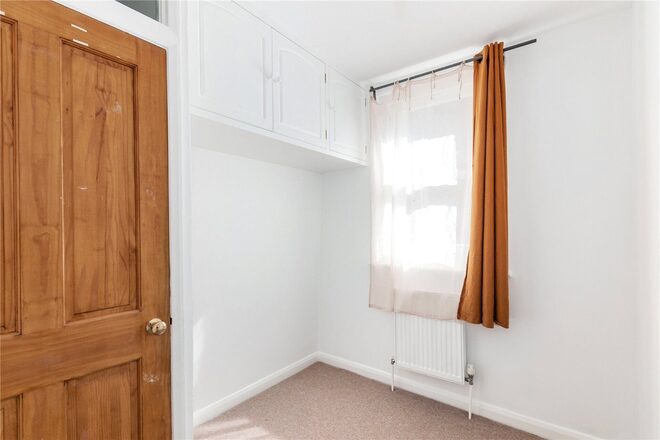St Julians Farm Road, London, SE27