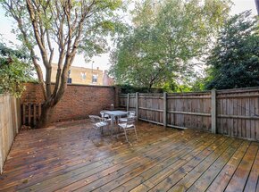 Cheryls Close, London, SW6