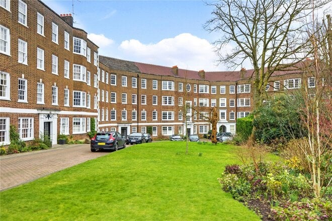 South Grove, London, N6
