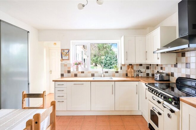 Chipstead Way, Surrey, SM7