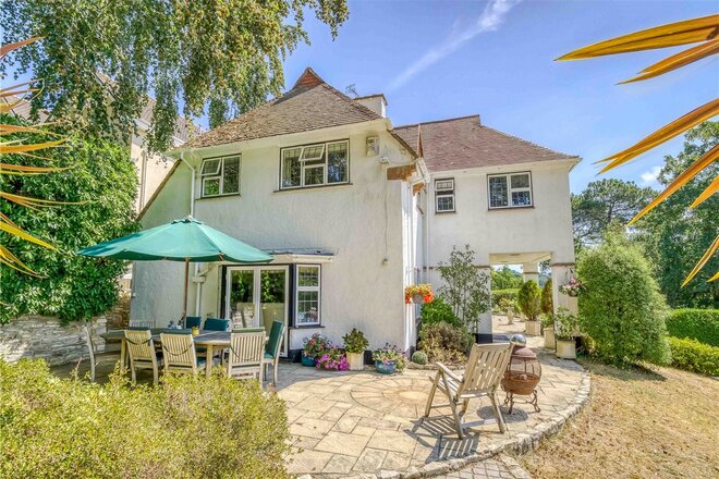 Compton Avenue, Poole, BH14