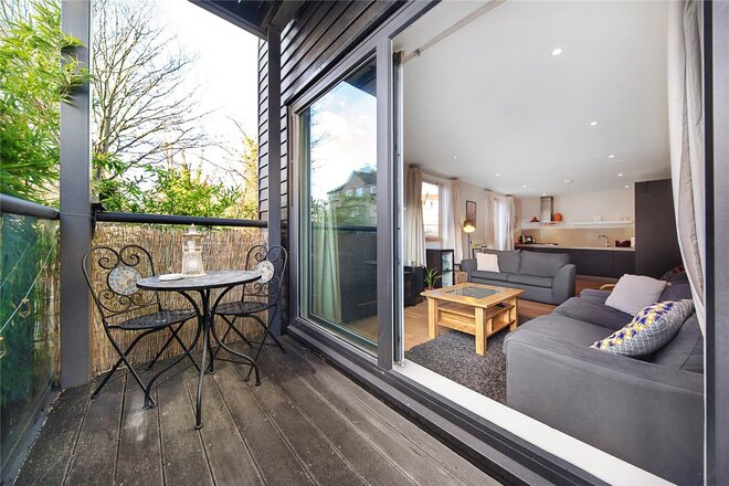 Riverside Mill House, Isleworth, TW7