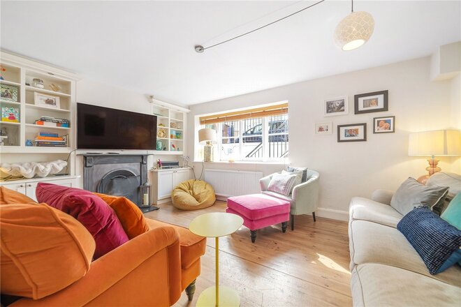 Whateley Road, East Dulwich, SE22