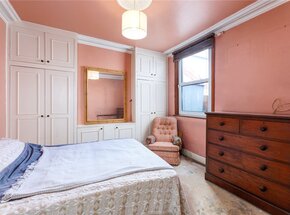 Priory Road, London, W4