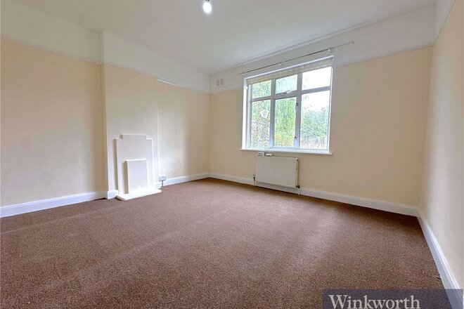 Ivy Close, Harrow, HA2