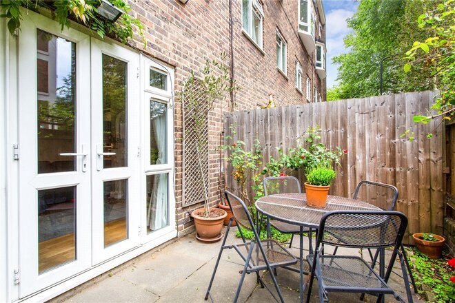 Winkworth Court, London, N1