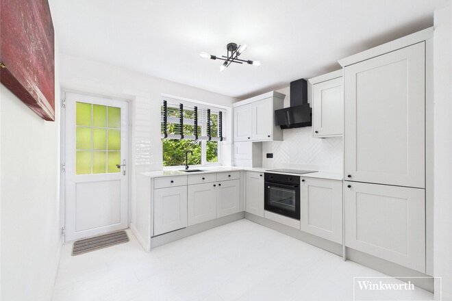 Sunnyhill Court, Hendon, NW4