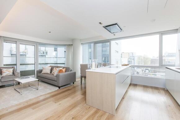 City Road, London, EC1V