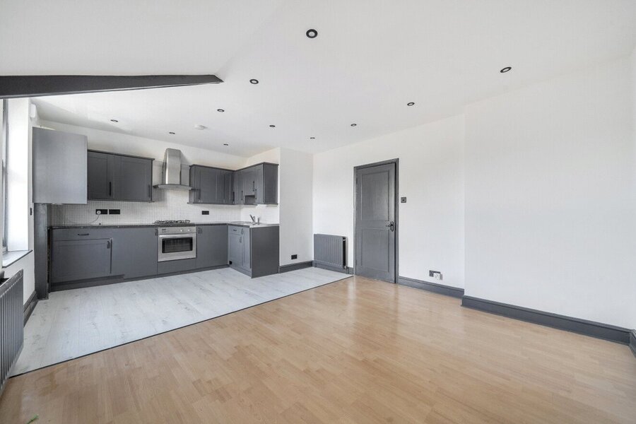 Kitchen/Reception