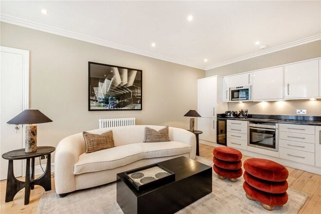 Grosvenor Hill, London, W1K