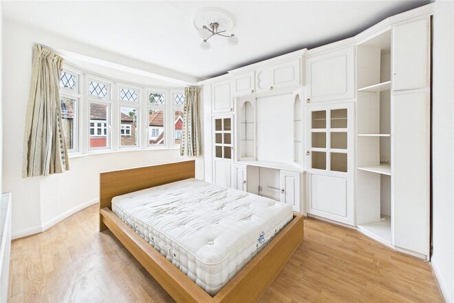Romeyn Road, London, SW16