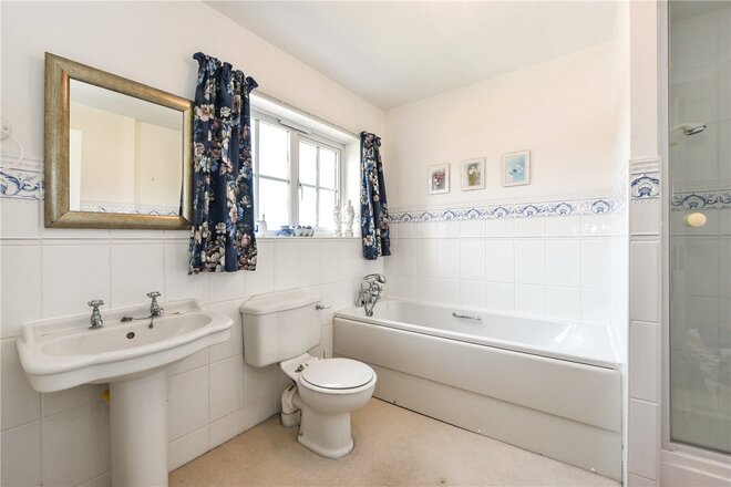 Marden Way, Petersfield, GU31