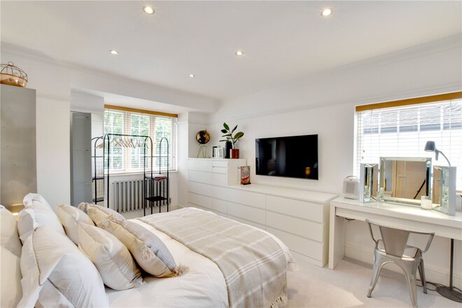 Brooklands Park, Blackheath, SE3