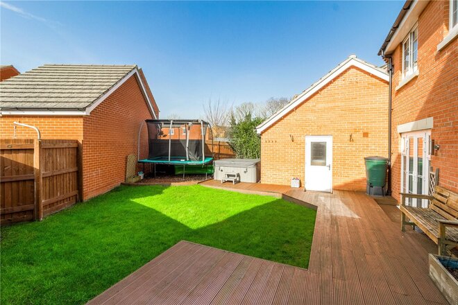 Anvil Crescent, Wellingborough, NN9