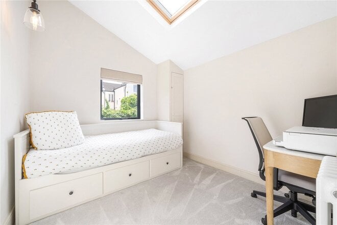 Ulverscroft Road, London, SE22