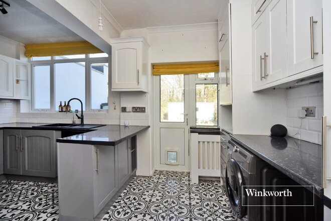 Rutland Drive, Morden, SM4