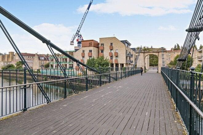 Victoria Bridge Road, Somerset, BA1