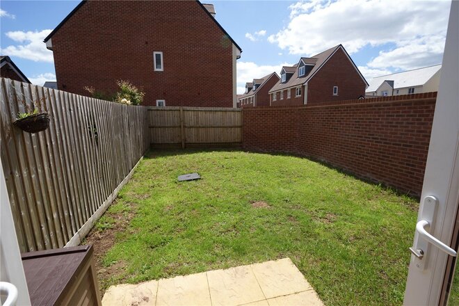 Slade Baker Way, Bristol, BS16