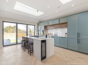 Downhills Park Road, London, N17