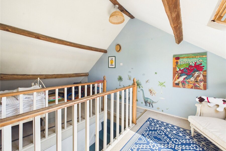 Attic Room/Bedroom