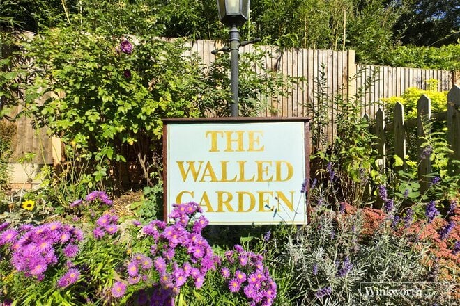 Dog Kennel Lane, Chorleywood, WD3