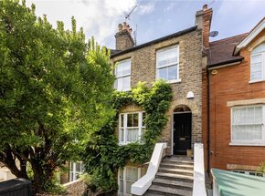 Medfield Street, London, SW15