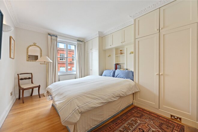 Henrietta Street, London, WC2E