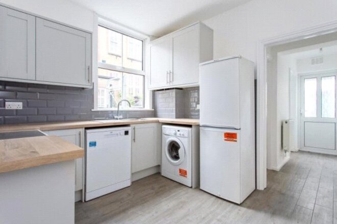 Hackford Road, London, SW9