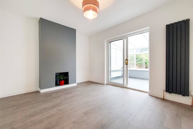 Hill Crescent, Surbiton, KT5