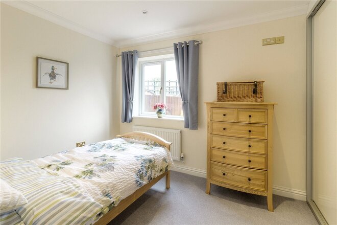 Oak Tree Close, Little Billing, NN3