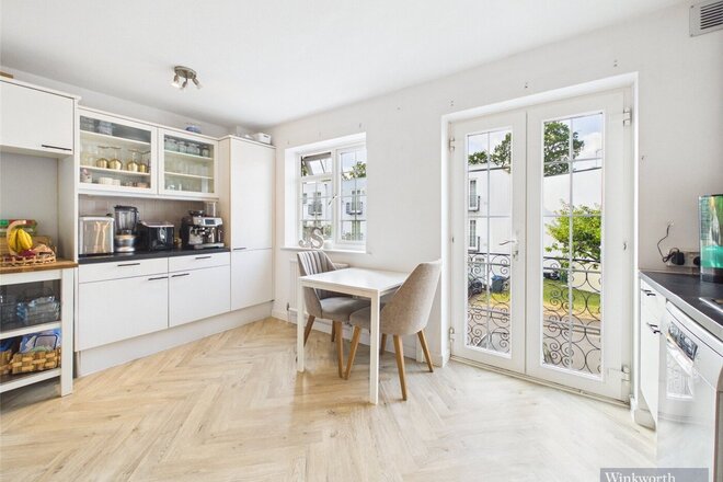 Eaton Drive, Kingston upon Thames, KT2