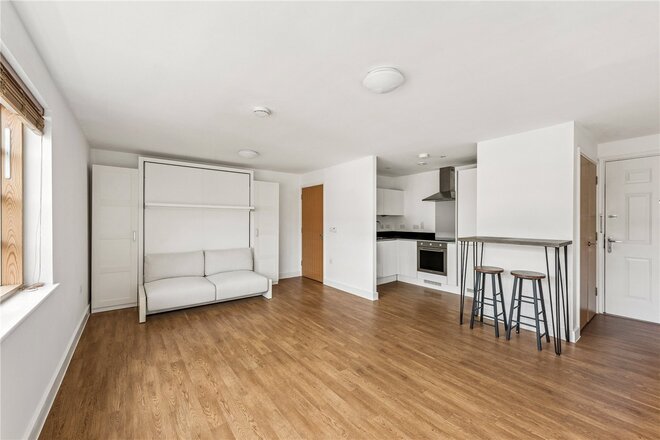 Mildmay Avenue, London, N1