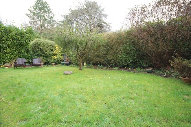 Forest Road, Poole, BH13