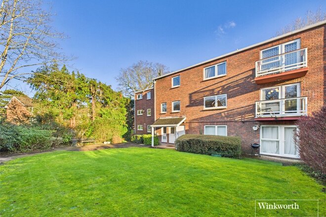 Holders Hill Road, Hendon, NW4