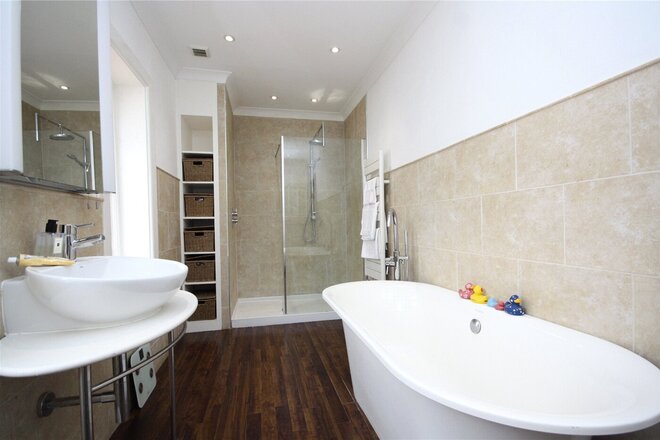 Alumhurst Road, Dorset, BH4