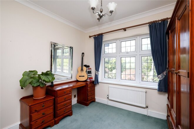Tring Avenue, Ealing Common, W5