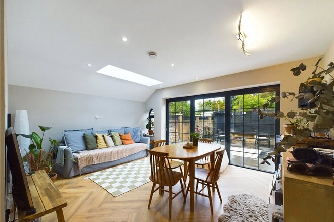 Brooke Road, London, N16