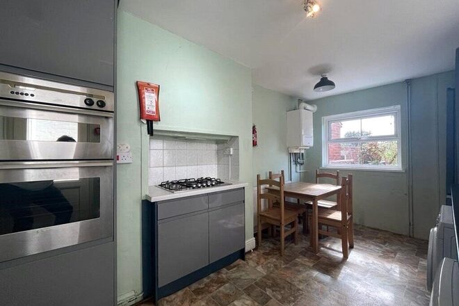 Elmside, Devon, EX4