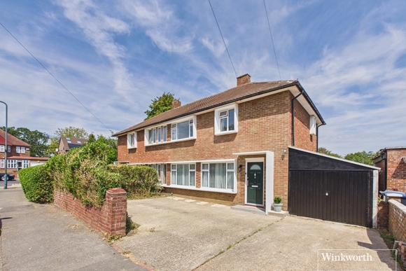 Baird Close, London, NW9