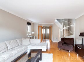 Shardeloes Road, London, SE14
