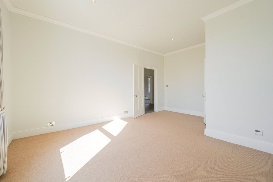 Bedroom 2 Ensuite