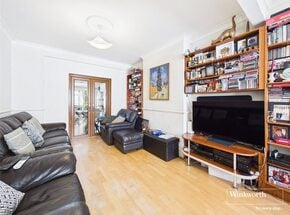 Grove Crescent, London, NW9