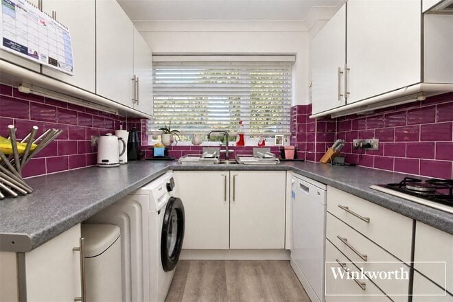 Anthony Road, Hertfordshire, WD6