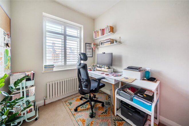 Manor Lane, Lee, SE13
