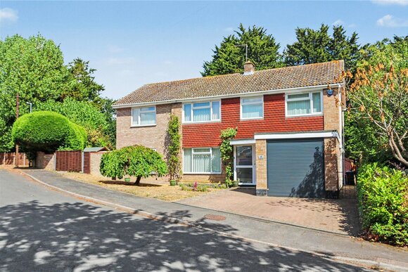 Lower Park Walk, Halesworth, IP19