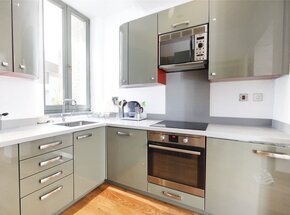 Hanway Place, London, W1T