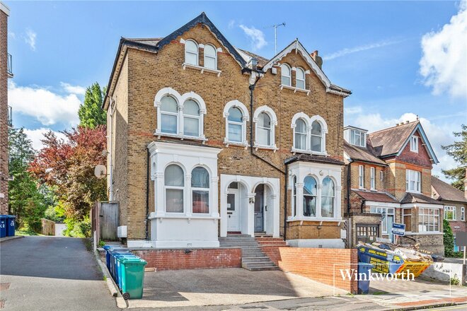 Crescent Road, London, N3