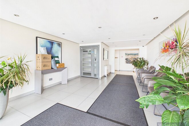 Eaton Drive, Kingston upon Thames, KT2