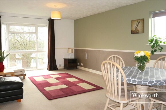 Bells Hill, Barnet, EN5